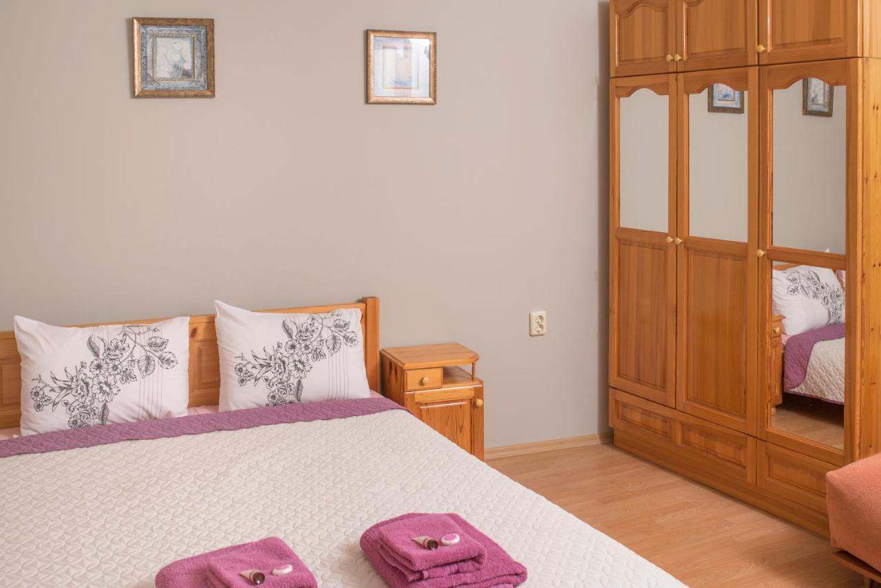 The Sunny Guest House Of Veliko Tarnovo-Amazing View, Top Location Eksteriør billede