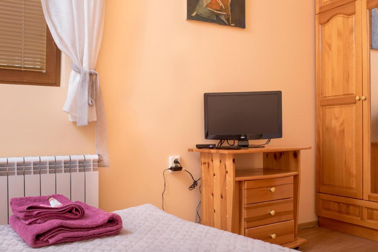 The Sunny Guest House Of Veliko Tarnovo-Amazing View, Top Location Eksteriør billede