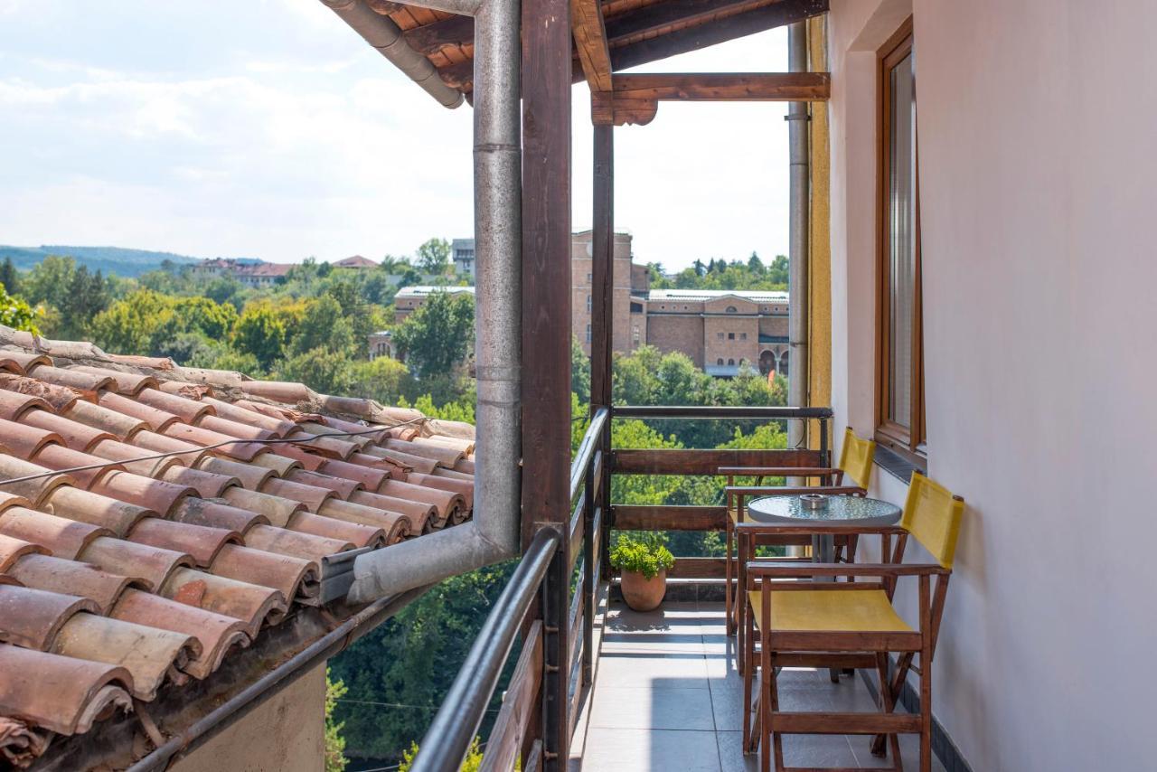 The Sunny Guest House Of Veliko Tarnovo-Amazing View, Top Location Eksteriør billede