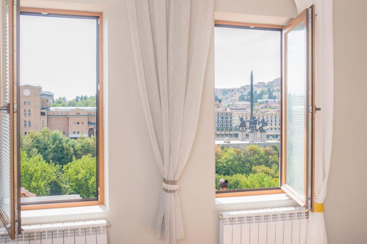 The Sunny Guest House Of Veliko Tarnovo-Amazing View, Top Location Eksteriør billede