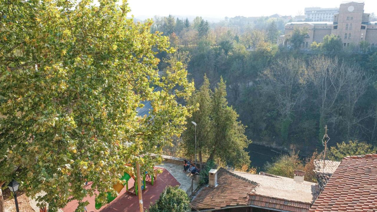 The Sunny Guest House Of Veliko Tarnovo-Amazing View, Top Location Eksteriør billede